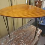 662 7147 COFFEE TABLE